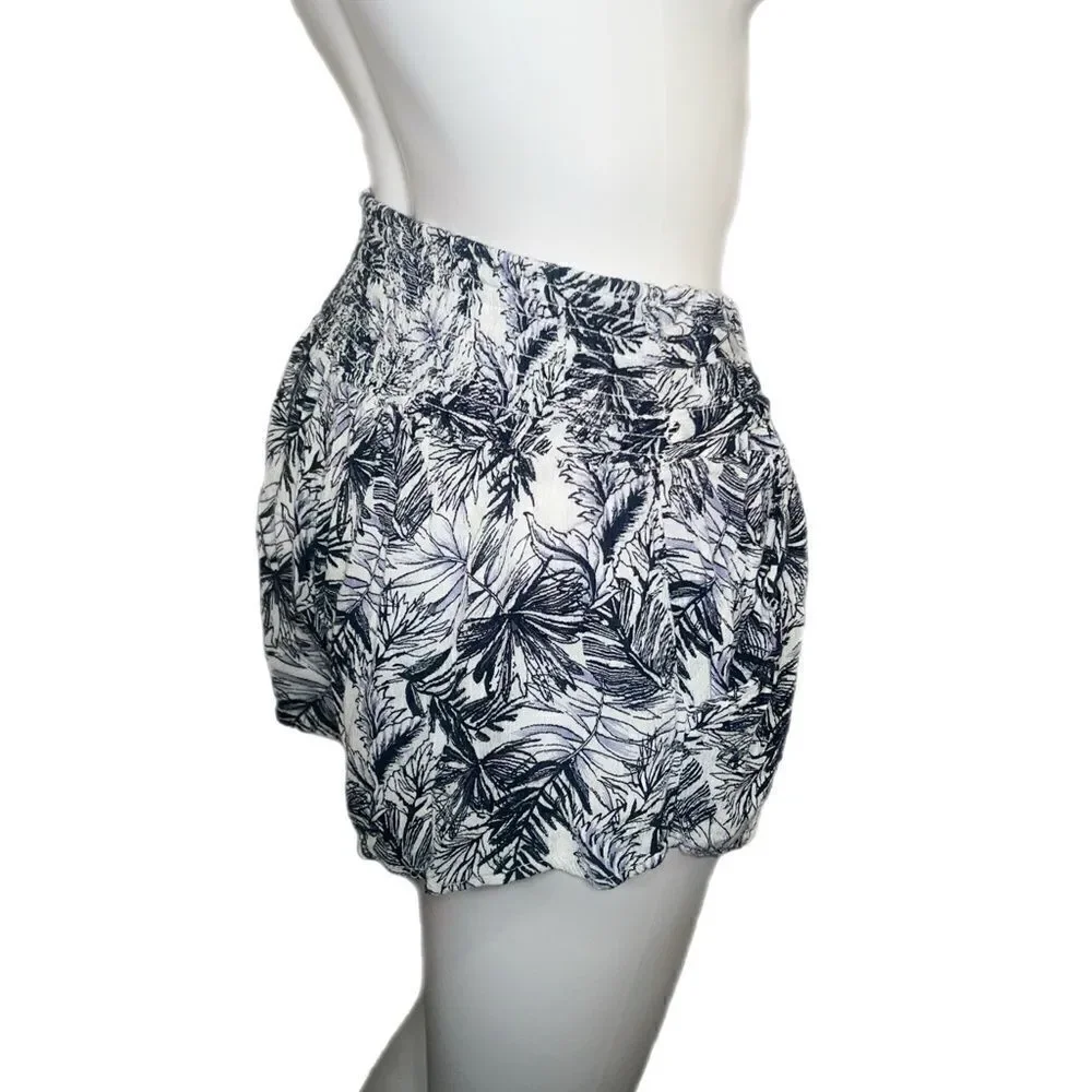 Sincerely Jules Drawstring Shorts (L) - Picture 6 of 12